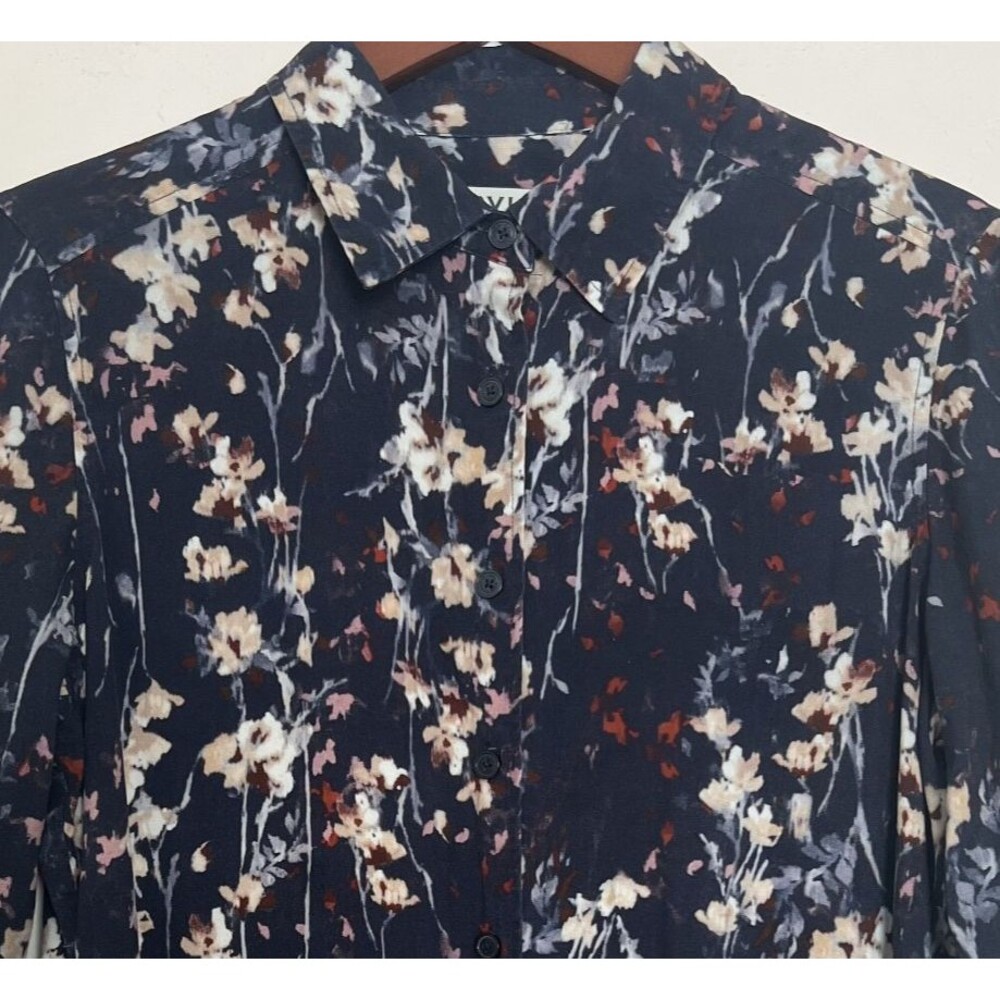 Orvis Womens Blouse S Blue Floral 100% Silk Button Up Collared